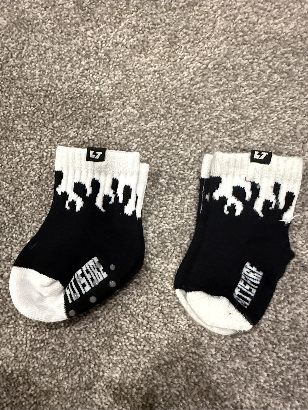 Fit is Fire. Black & White Flame Baby Socks - Picture 2 of 5